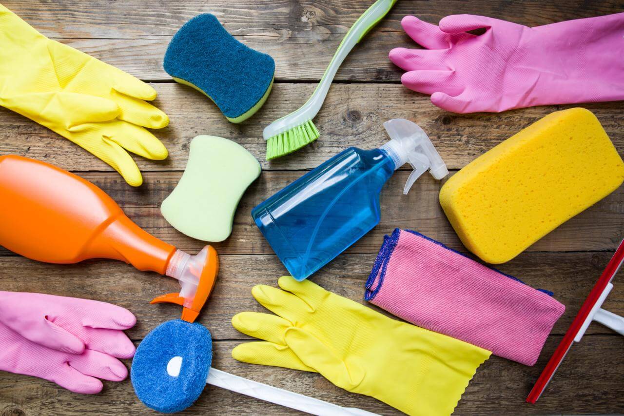 Baking soda cleansing suggestions: 25 hacks for using bicarbonate of soda to smooth your private home 1 Baking soda cleansing suggestions: 25 hacks for using bicarbonate of soda to smooth your private home 1