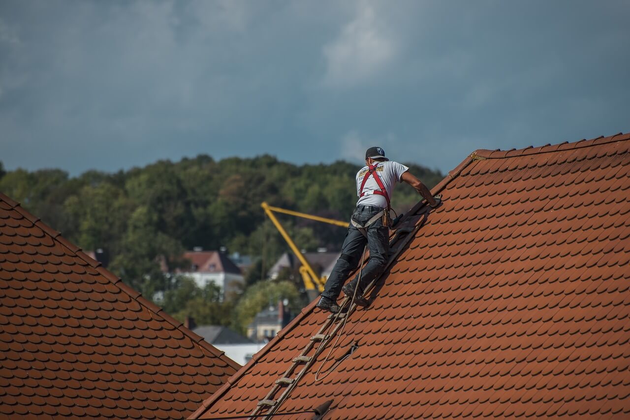 Roof Maintenance Tips To Keep Your Roof In Tip Top Shape 1 Roof Maintenance Tips To Keep Your Roof In Tip Top Shape 1
