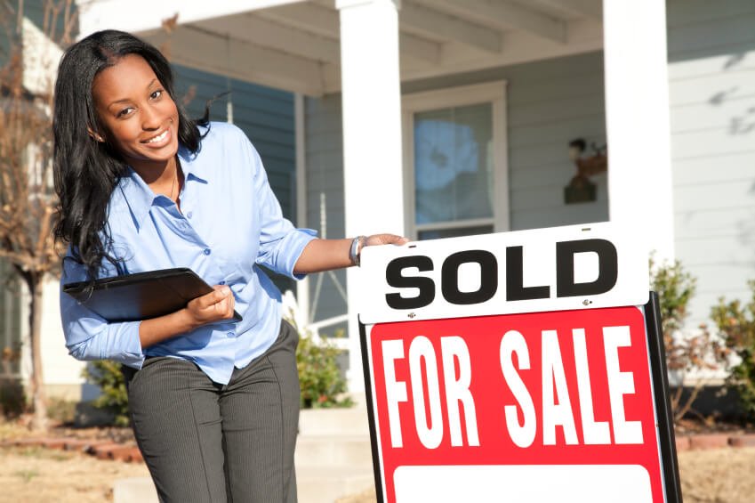 Does Your Real Estate Agent Have Your Back? The Answer Isn't Always So Clear 1 Does Your Real Estate Agent Have Your Back? The Answer Isn't Always So Clear 1